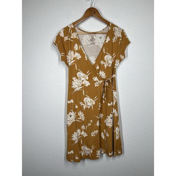 Sherpa Adventure Gear Padma Wrap Dress Small Floral Caramel Lotus - Picture 1 of 3